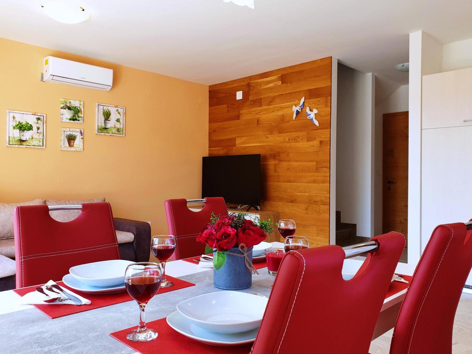 Apartments For Families With Children Silo, Krk - 18685 Bilik gambar