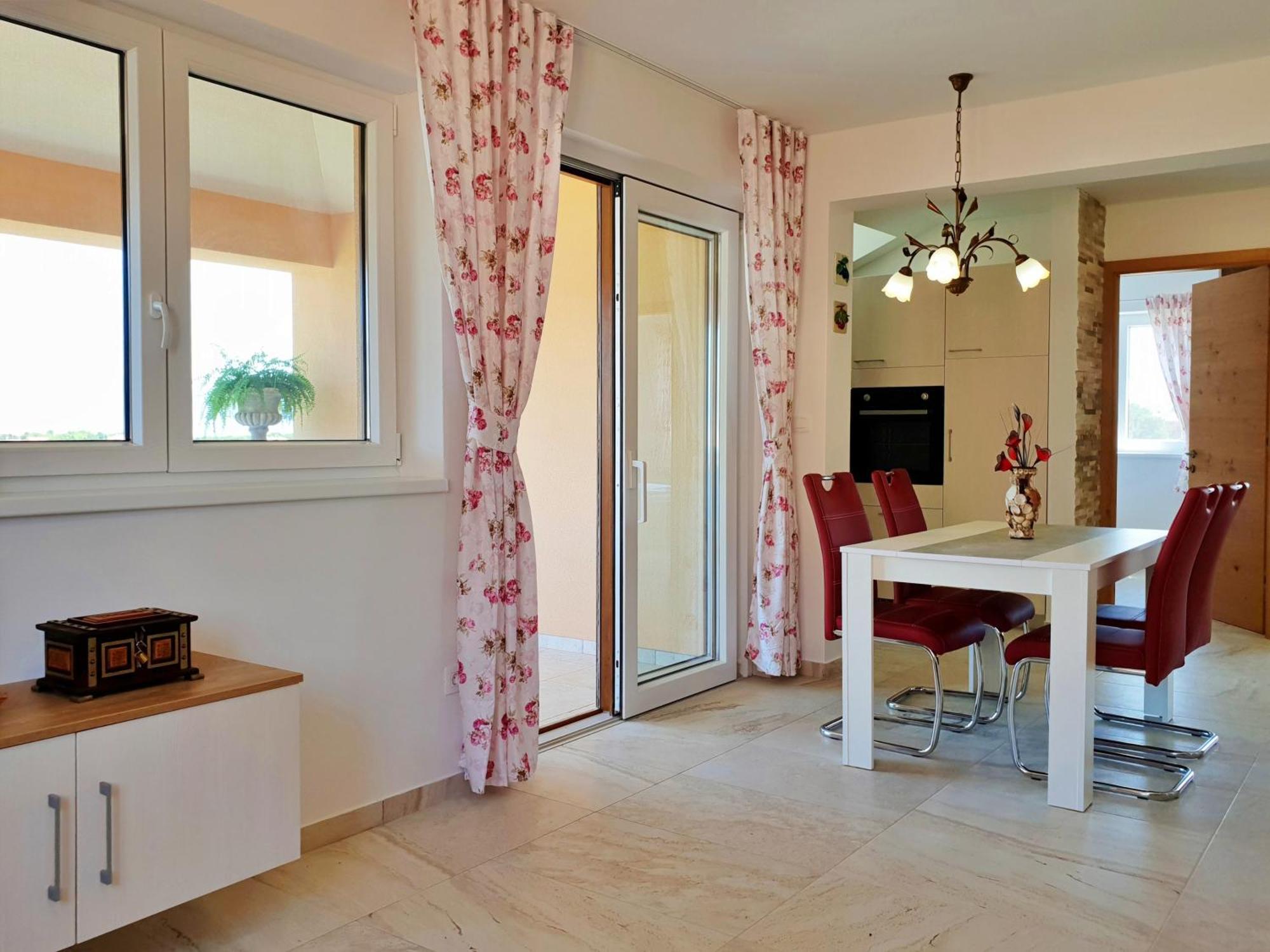 Apartments For Families With Children Silo, Krk - 18685 Bilik gambar