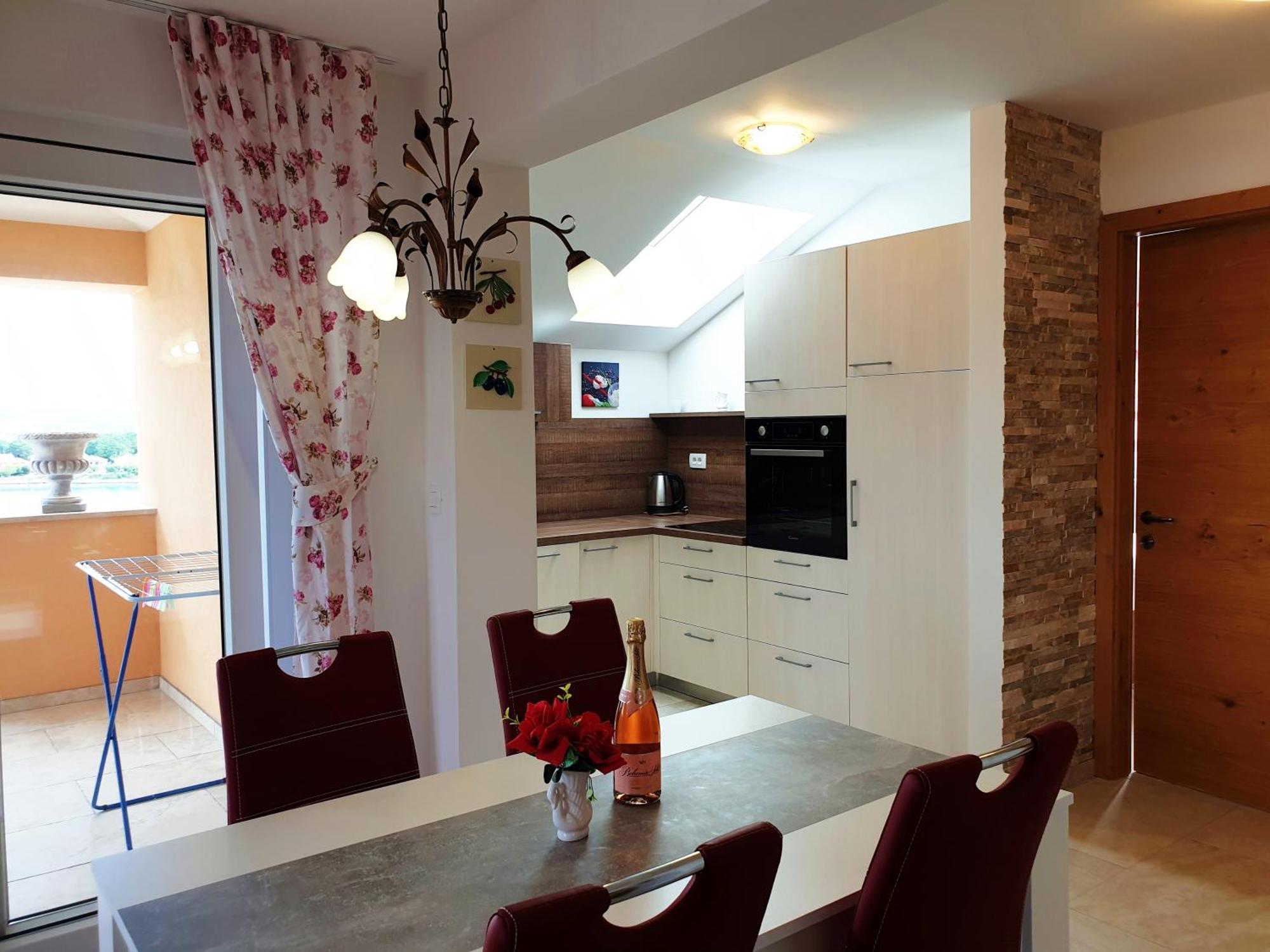 Apartments For Families With Children Silo, Krk - 18685 Bilik gambar