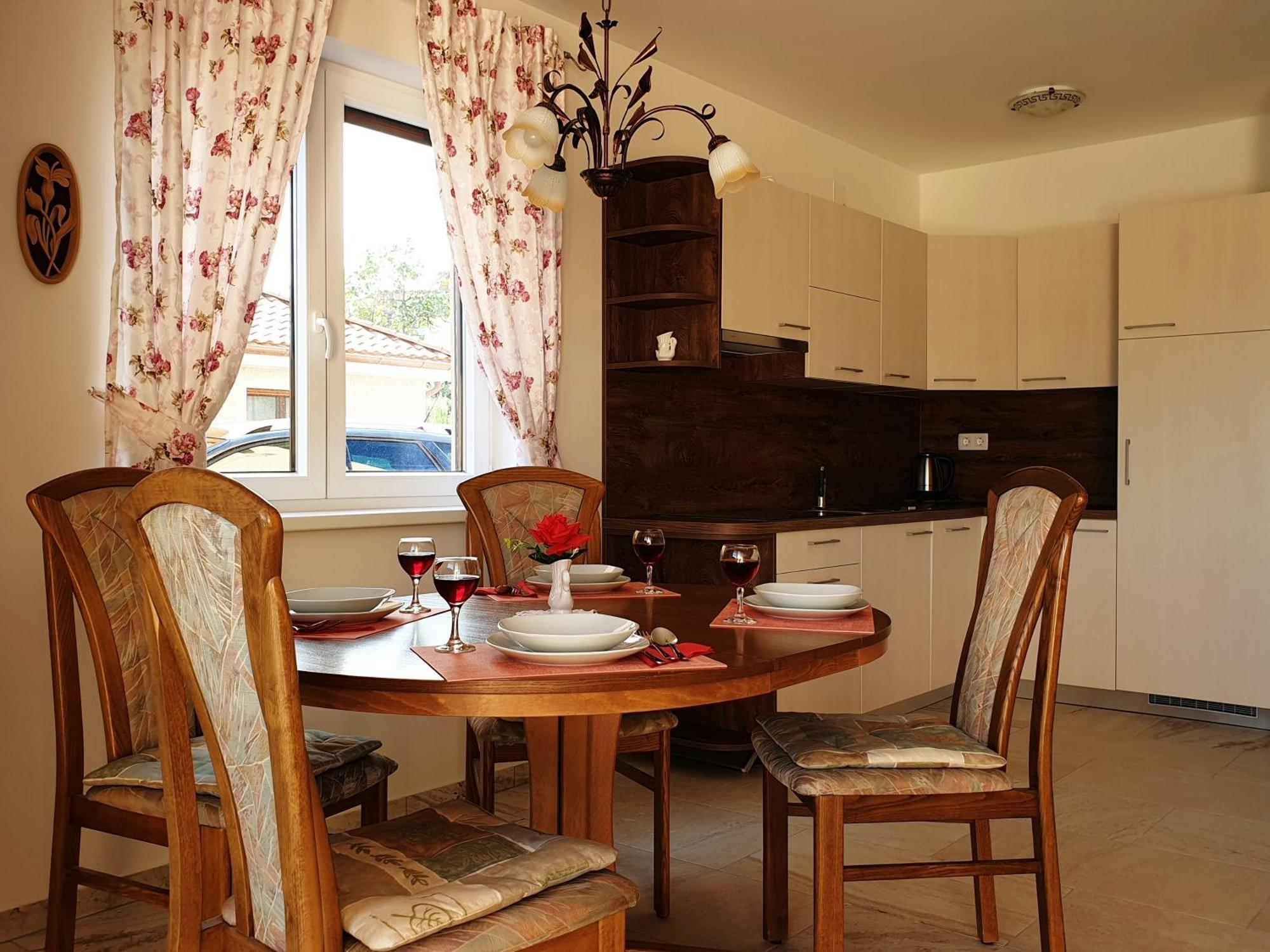 Apartments For Families With Children Silo, Krk - 18685 Bilik gambar